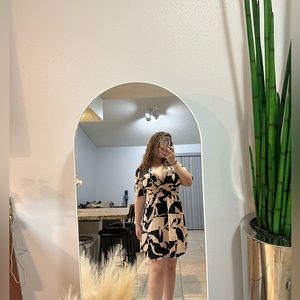 Frenchy allover print cut out waist dress